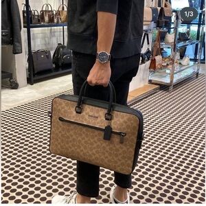 Coach Ethan Slim Brief In Signature